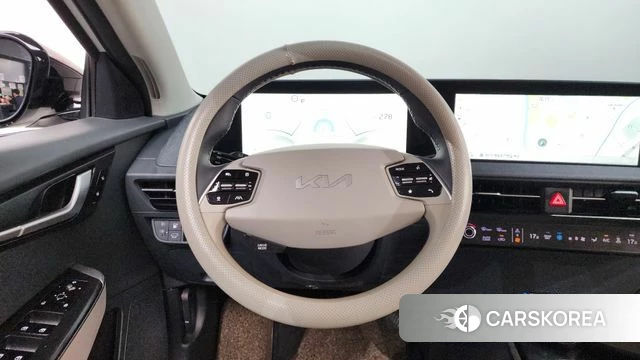 Kia EV6 2022 Белый из Кореи, фото 3