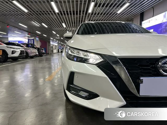 Nissan Xuan Yi 2022 Белый из Китая, фото 3