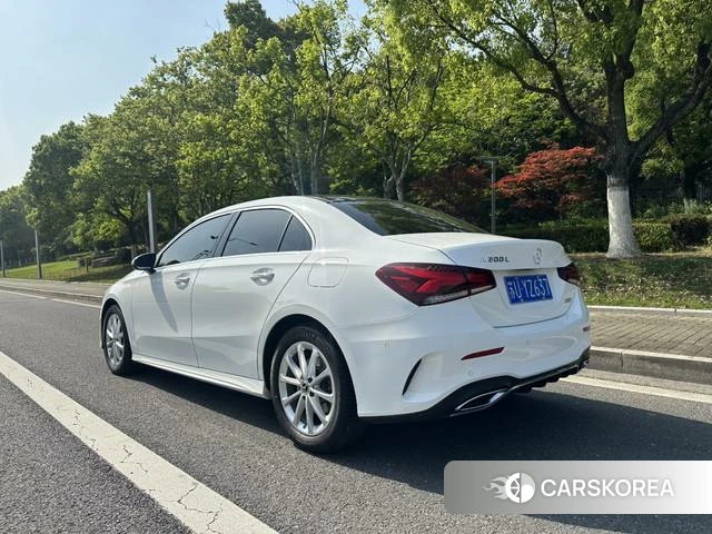 Mercedes-Benz Class A 2021 Белый из Китая, фото 3