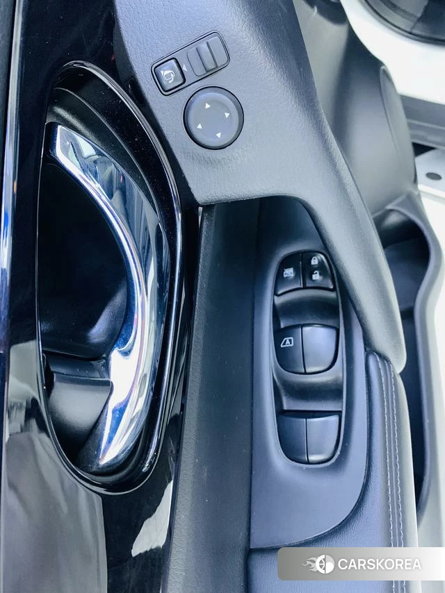 Nissan Qijun 2022 Белый из Китая, фото 3