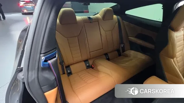 BMW 4 Series (G22) 2022 Черный из Кореи, фото 3