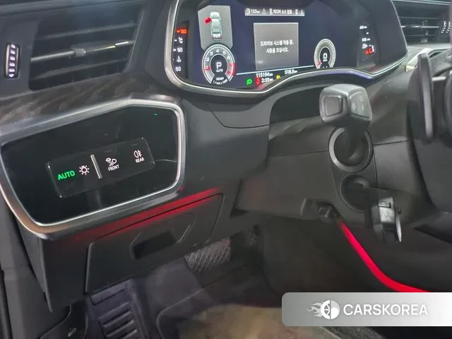 Audi A6 (C8) 2021 Белый из Кореи, фото 3