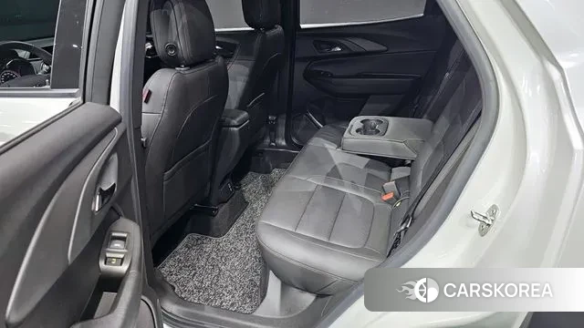 Chevrolet (GM Daewoo) Trailblazer 2023 Белый из Кореи, фото 3