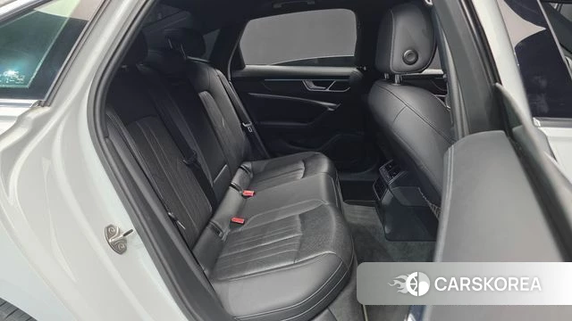 Audi A6 (C8) 2020 Белый из Кореи, фото 3