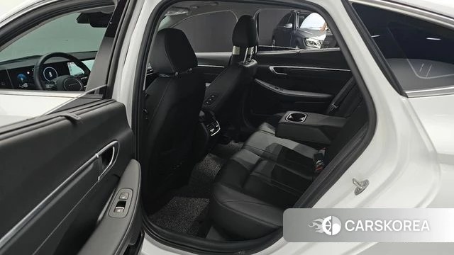 Hyundai Sonata D Edge (DN8) 2023 Белый из Кореи, фото 3