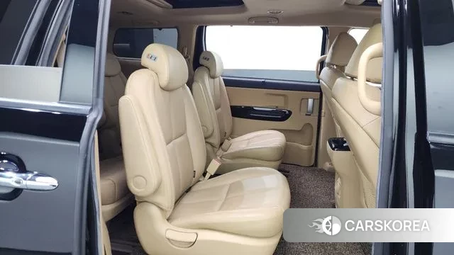 Kia The New Carnival 2018 Черный из Кореи, фото 3