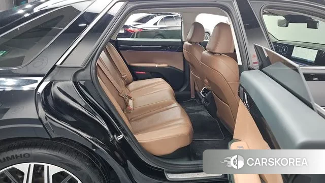 Hyundai Grandeur Hybrid (GN7) 2023 Черный из Кореи, фото 3