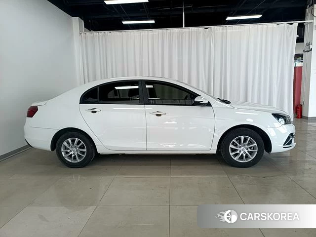 Geely Automobile Emgrand 2020 Белый из Китая, фото 3