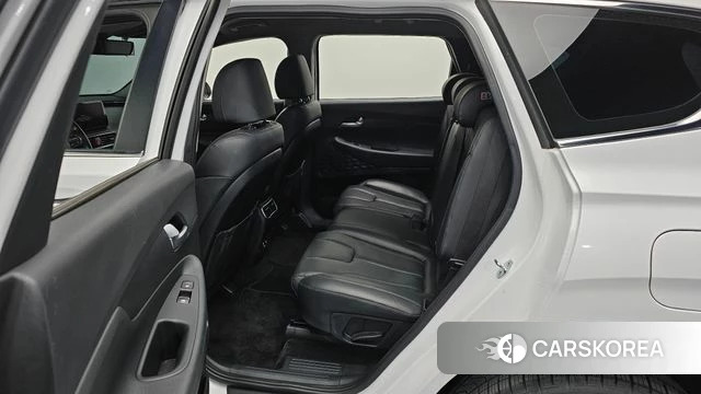 Hyundai The New Santa Fe 2022 Белый из Кореи, фото 3