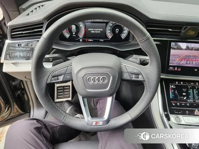 Audi Q8 (4M) 2025 Черный из Кореи, фото 3