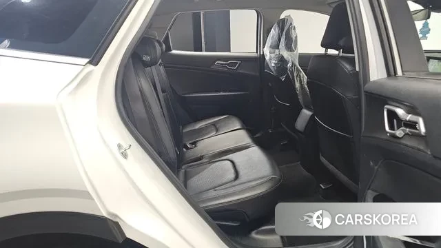 Kia Sportage 5th Generation 2022 Белый из Кореи, фото 3