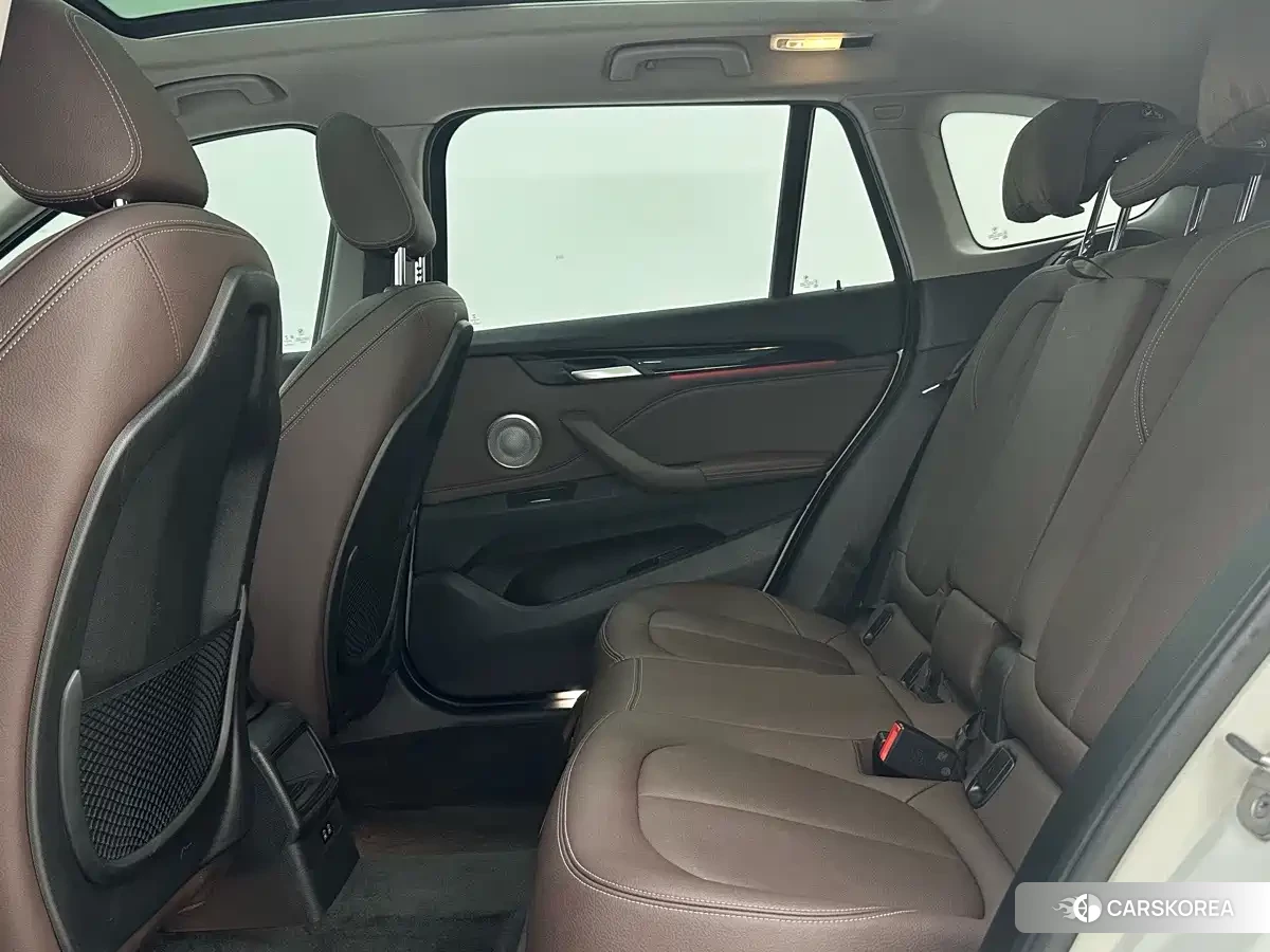 BMW X1 2022 Белый из Китая, фото 3