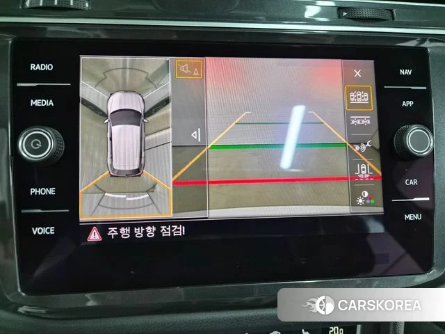 Volkswagen Tiguan second Generation 2020 Белый из Кореи, фото 3