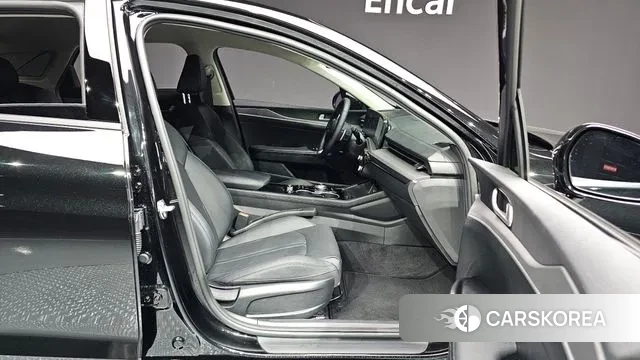 Kia The New K5 3rd generation 2025 Черный из Кореи, фото 3