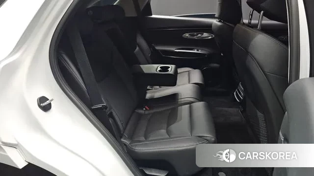 Genesis GV70 2022 Белый из Кореи, фото 3