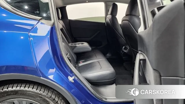 Tesla Model Y 2023 Синий из Кореи, фото 3
