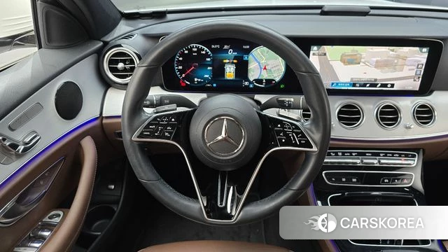Mercedes-Benz E-Class W213 2021 Белый из Кореи, фото 3
