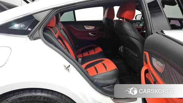 Mercedes-Benz AMG GT 2023 Белый из Кореи, фото 3