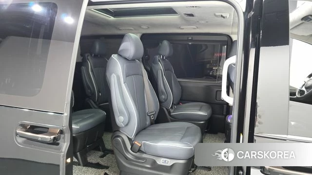 Hyundai Staria 2024 Черный из Кореи, фото 3