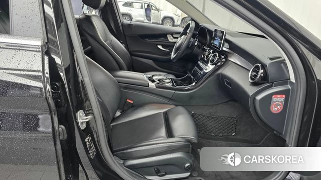 Mercedes-Benz C-Class W205 2018 Черный из Кореи, фото 3