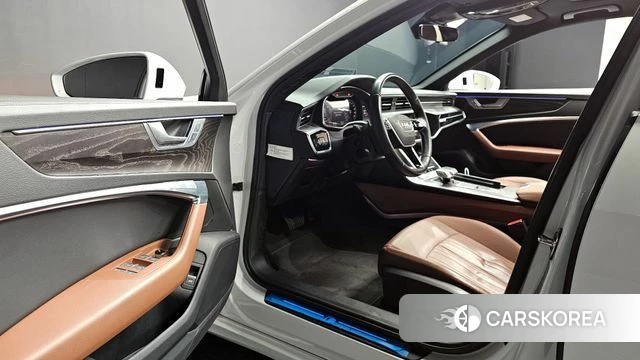 Audi A6 (C8) 2021 Белый из Кореи, фото 3