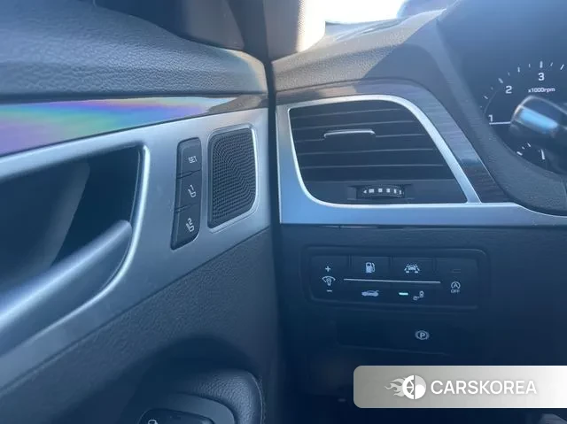 Genesis G80 2018 Черный из Кореи, фото 3