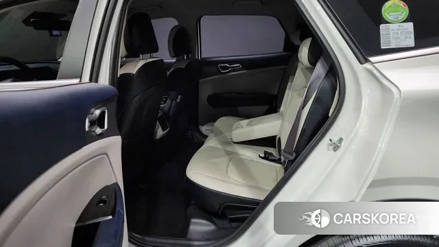 Kia Sportage 5th Generation 2022 Белый из Кореи, фото 3