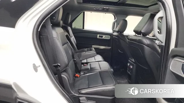 Ford Explorer 6th Generation 2020 Белый из Кореи, фото 3