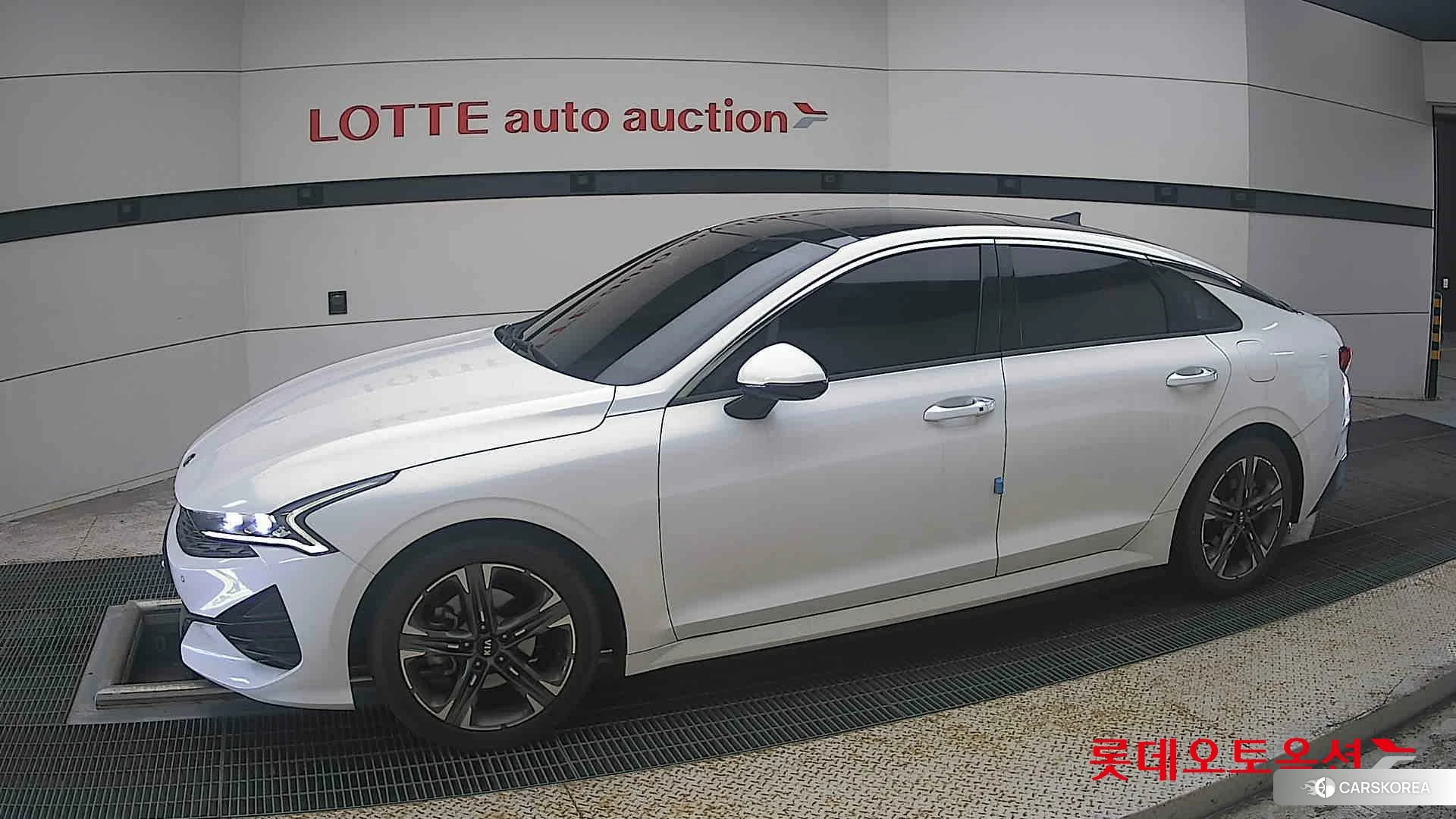 Kia K5 2020 Snow White Pearl (optional) из Кореи, фото 3