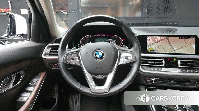BMW 3 Series (G20) 2021 Белый из Кореи, фото 3