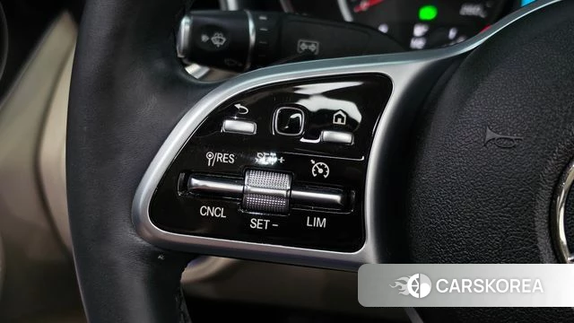 Mercedes-Benz C-Class W205 2019 Серый из Кореи, фото 3