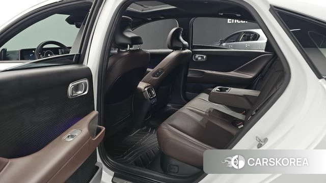 Hyundai Ionic 6 2023 Белый из Кореи, фото 3