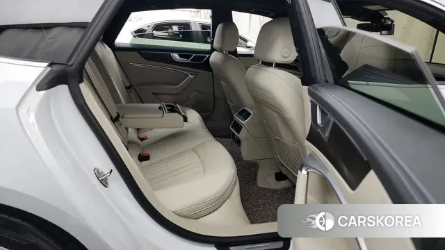 Audi A7 (4K) 2020 Белый из Кореи, фото 3