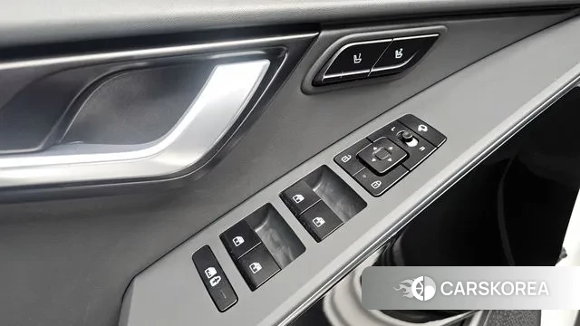 Kia Di Ol Nu Niro 2022 Белый из Кореи, фото 3