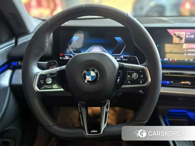 BMW 5 series 2024 Черный из Китая, фото 3