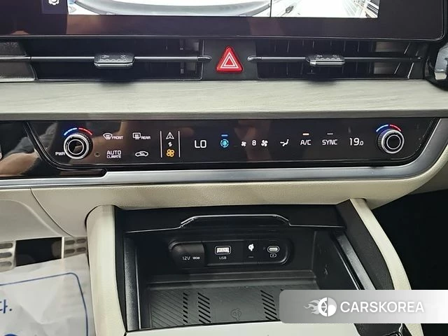 Kia Sportage 5th Generation 2022 Белый из Кореи, фото 3