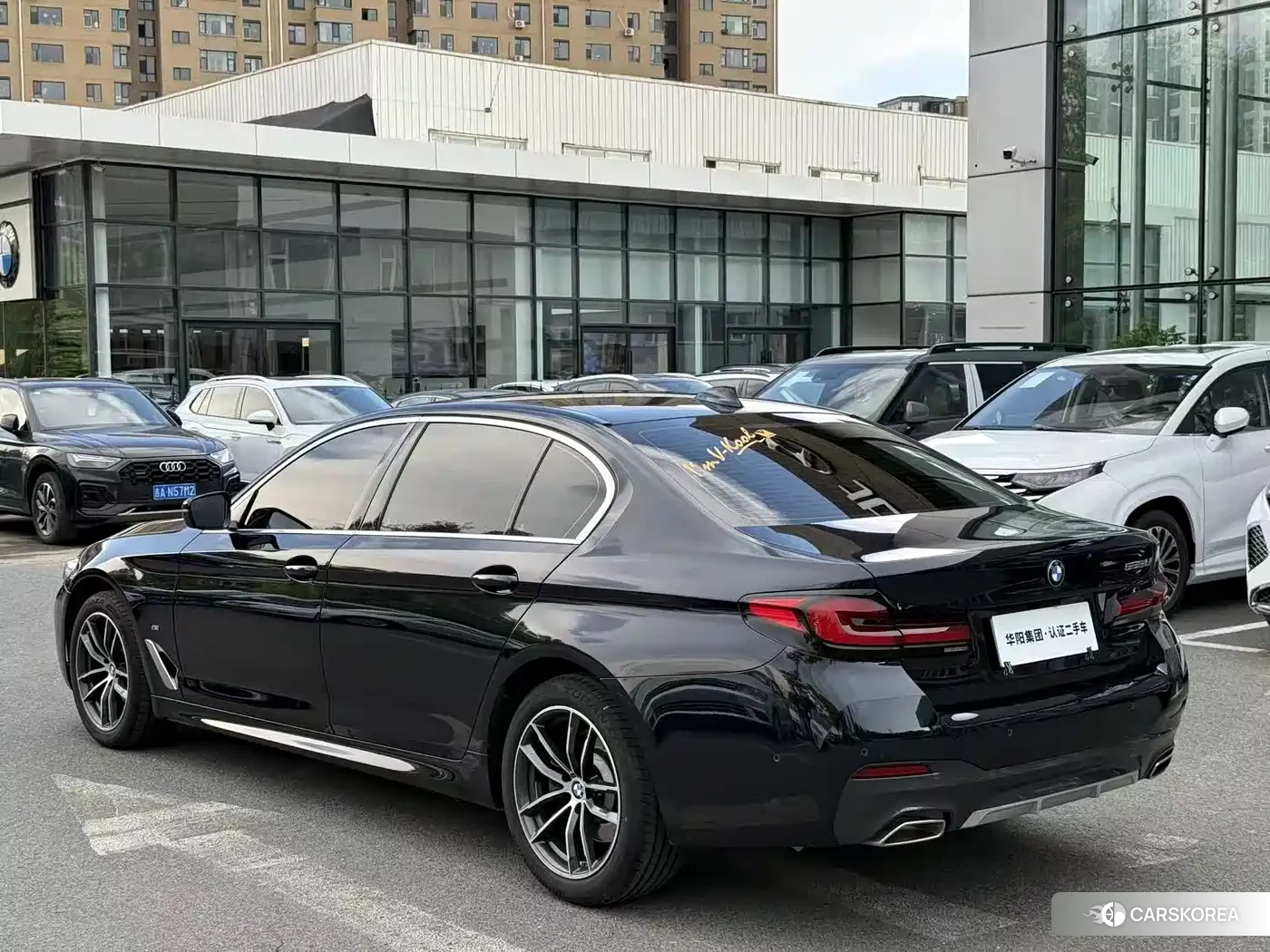 BMW 5 series 2023 Черный из Китая, фото 3