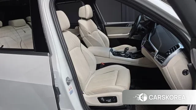 BMW X5 (G05) 2021 Белый из Кореи, фото 3