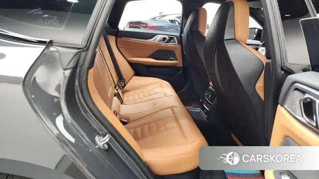 BMW i4 2023 Серый из Кореи, фото 3