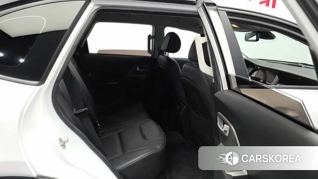 Kia Niro Plus 2022 Белый из Кореи, фото 3