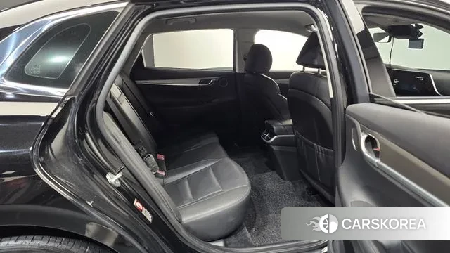 Hyundai The New Grandeur IG 2021 Черный из Кореи, фото 3