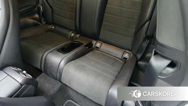 Mercedes-Benz C-Class W205 2021 Белый из Кореи, фото 3