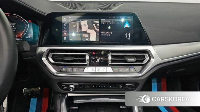 BMW 4 Series (G22) 2022 Светло-серебряный цвет из Кореи, фото 3