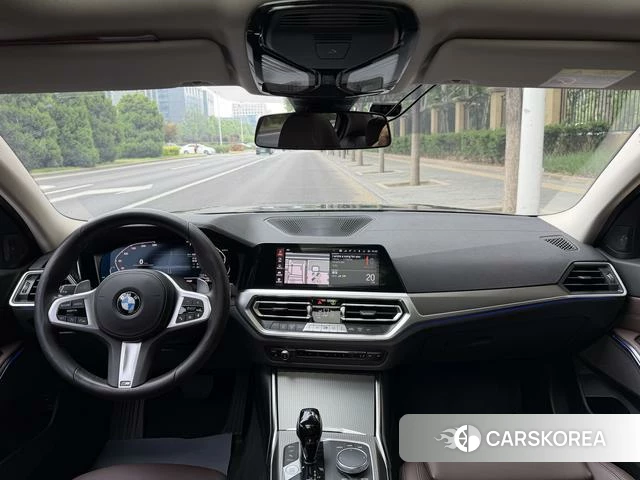 BMW 3 series 2022 Черный из Китая, фото 3
