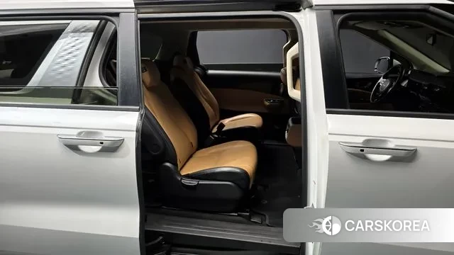 Kia Carnival 4th generation 2022 Белый из Кореи, фото 3