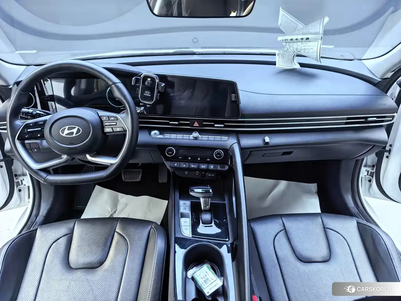 Hyundai Elantra 2023 Белый из Китая, фото 3