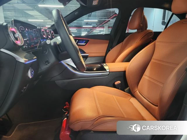 Mercedes-Benz C-Class W206 2025 Белый из Кореи, фото 3