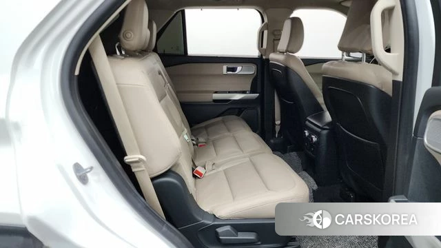 Ford Explorer 6th Generation 2020 Белый из Кореи, фото 3