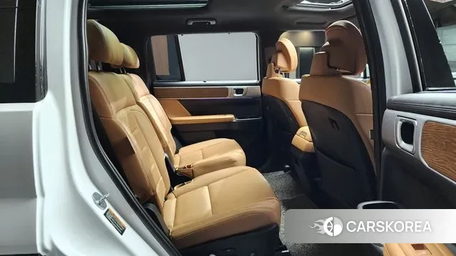 Hyundai Santa Fe (MX5) 2024 Белый из Кореи, фото 3