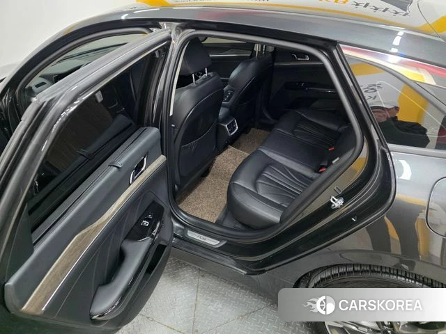 Kia K5 3rd generation 2021 Серый из Кореи, фото 3